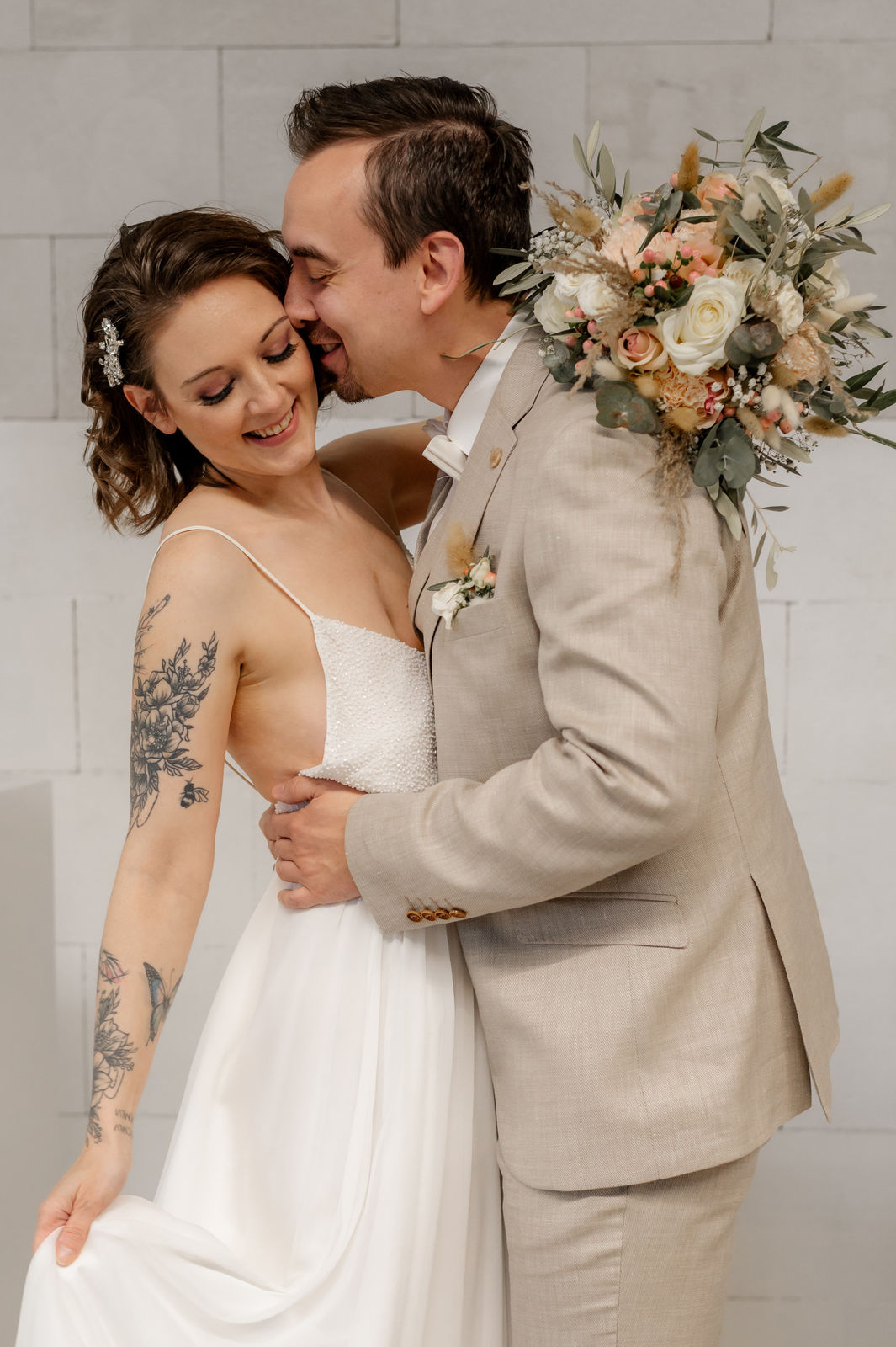 Hochzeitspaar in Salzburg – romantisches Paarfoto, DeineTrauFamily
