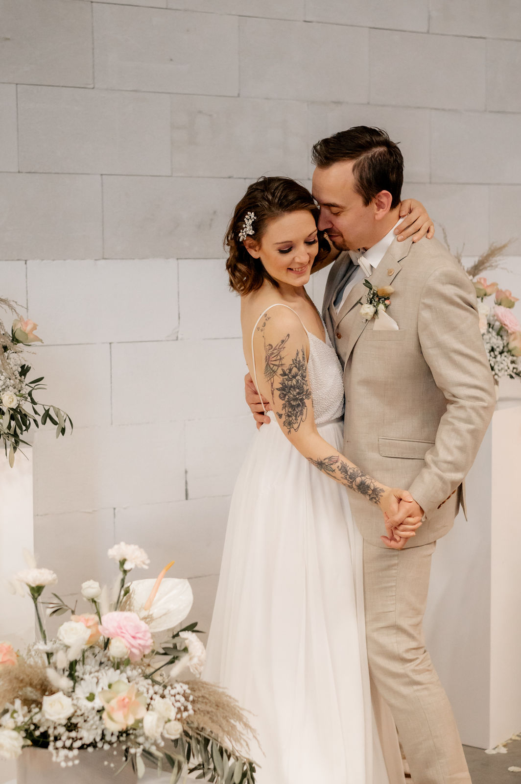 Hochzeitspaar in Stuttgart – romantisches Paarfoto, DeineTrauFamily
